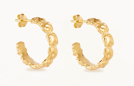 ALL KINDS OF BEAUTIFUL HOOPS - GOLD