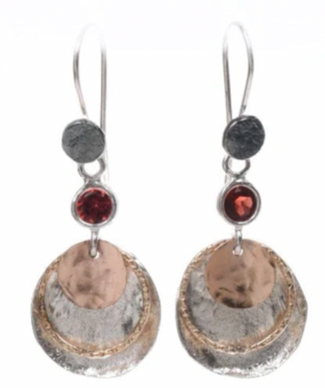 EARRINGS GARNET TOP WITH GOLD AND SILVER DROP