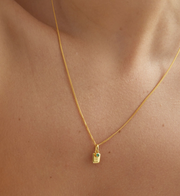 ENGRAVABLE BIRTHSTONE NECKLACE (EMERALD) - YELLOW GOLD PLATED