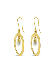 HAMMERED PEARL HALO EARRINGS, GOLD
