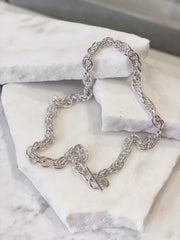 DOUBLE LOOP CHAIN NECKLACE